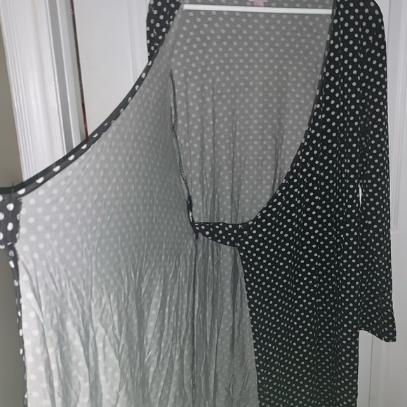 Boob Design Wrap Dress - Picture 6 of 10